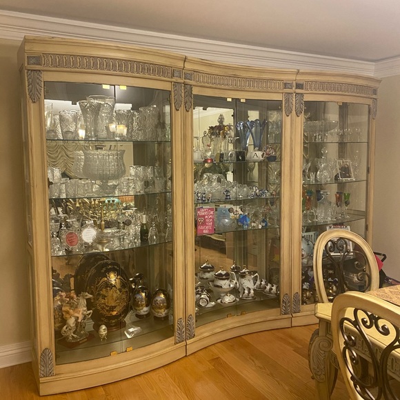 Handcrafted Dining room set - Picture 1 of 5